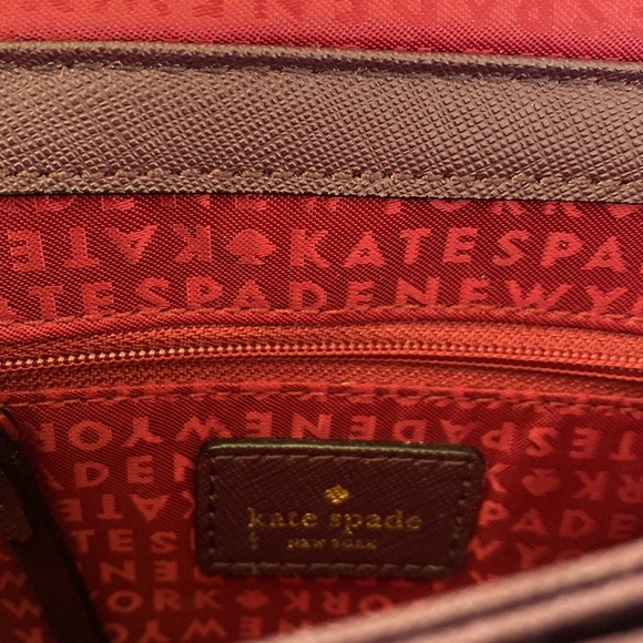 NWOT kate spade purse 2 sections plus zipper area inside - Picture 6 of 7